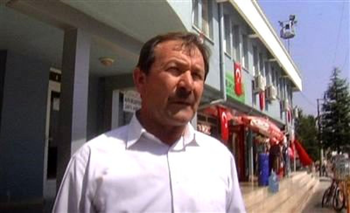 Eskişehir Şehidine Ağlıyor