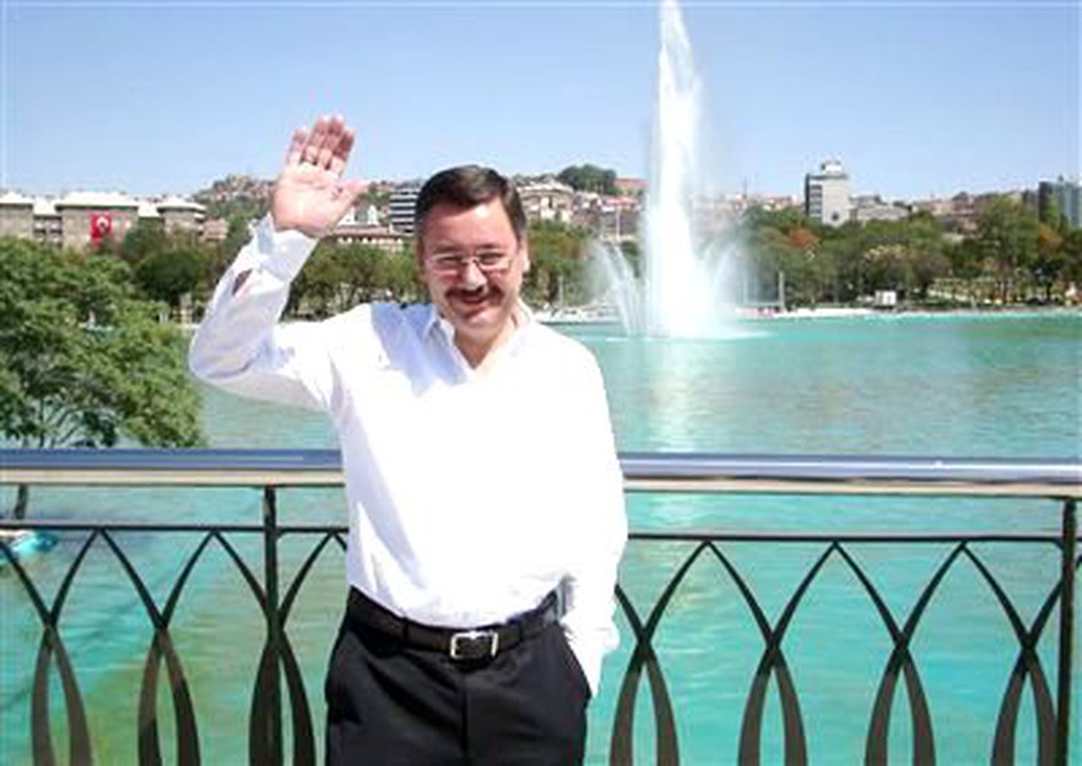 Gökçek, Kılıçdaroğlu\'nun Villasına Twıtter\'dan Teklif Götürdü