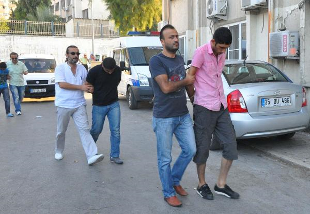 İzmirli Ünlü İşadamına Hırsızlık Şoku