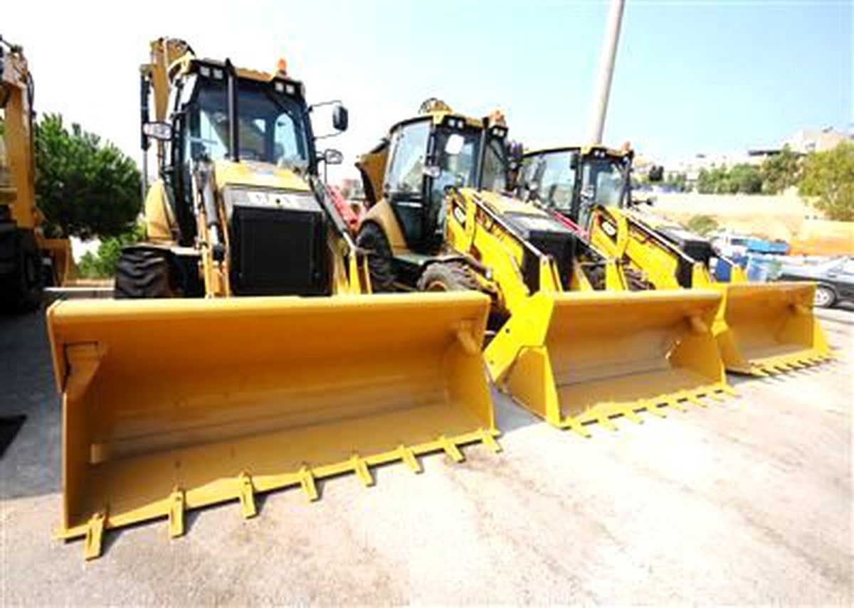 İzsu Dere Temizliği İçin 11 Milyon Liralık Araç Satın Aldı
