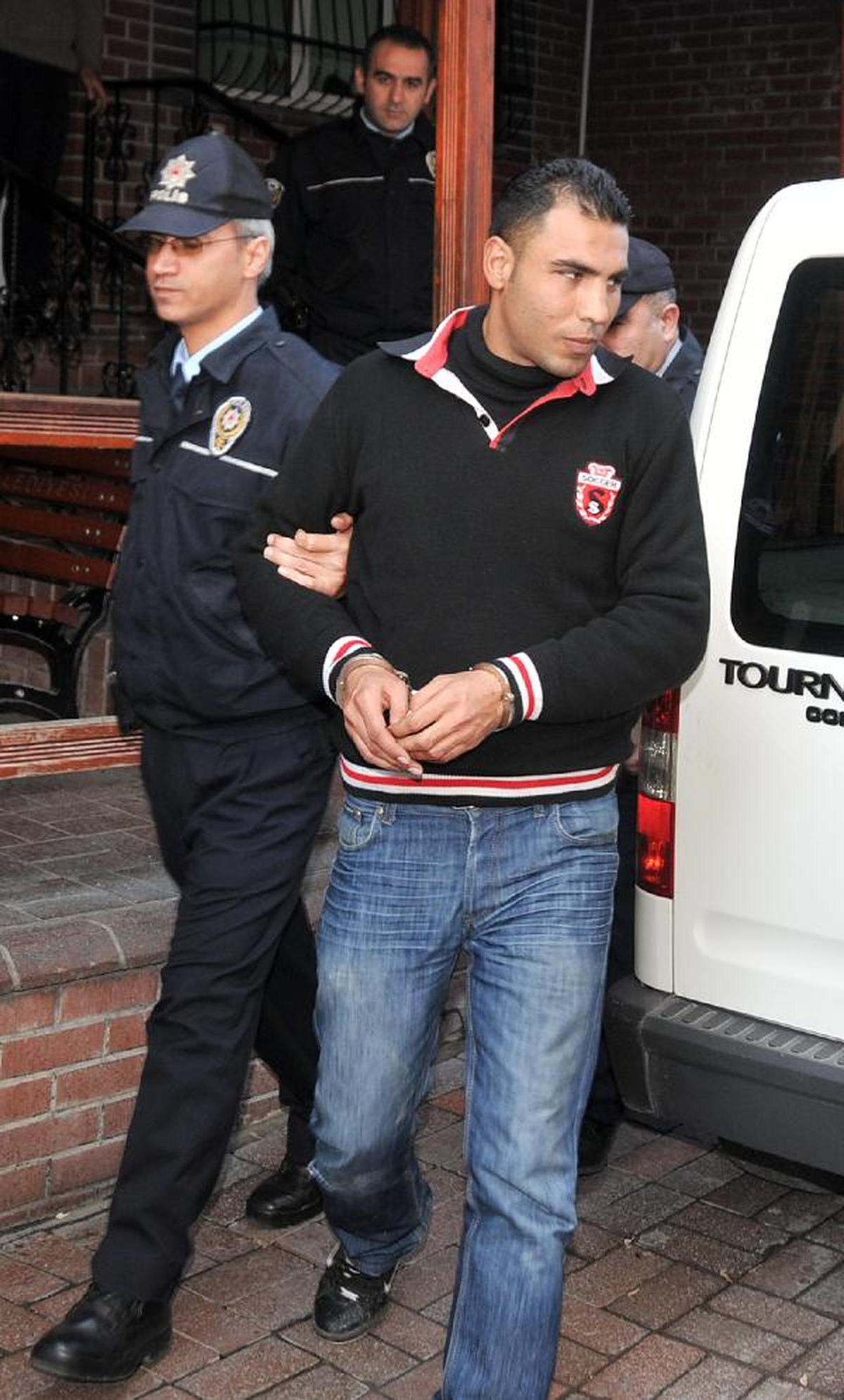 Küçük Yaştaki Kızla Evliliğe \'Cinsel İstismar\'dan 15 Yıl Hapis İstemi