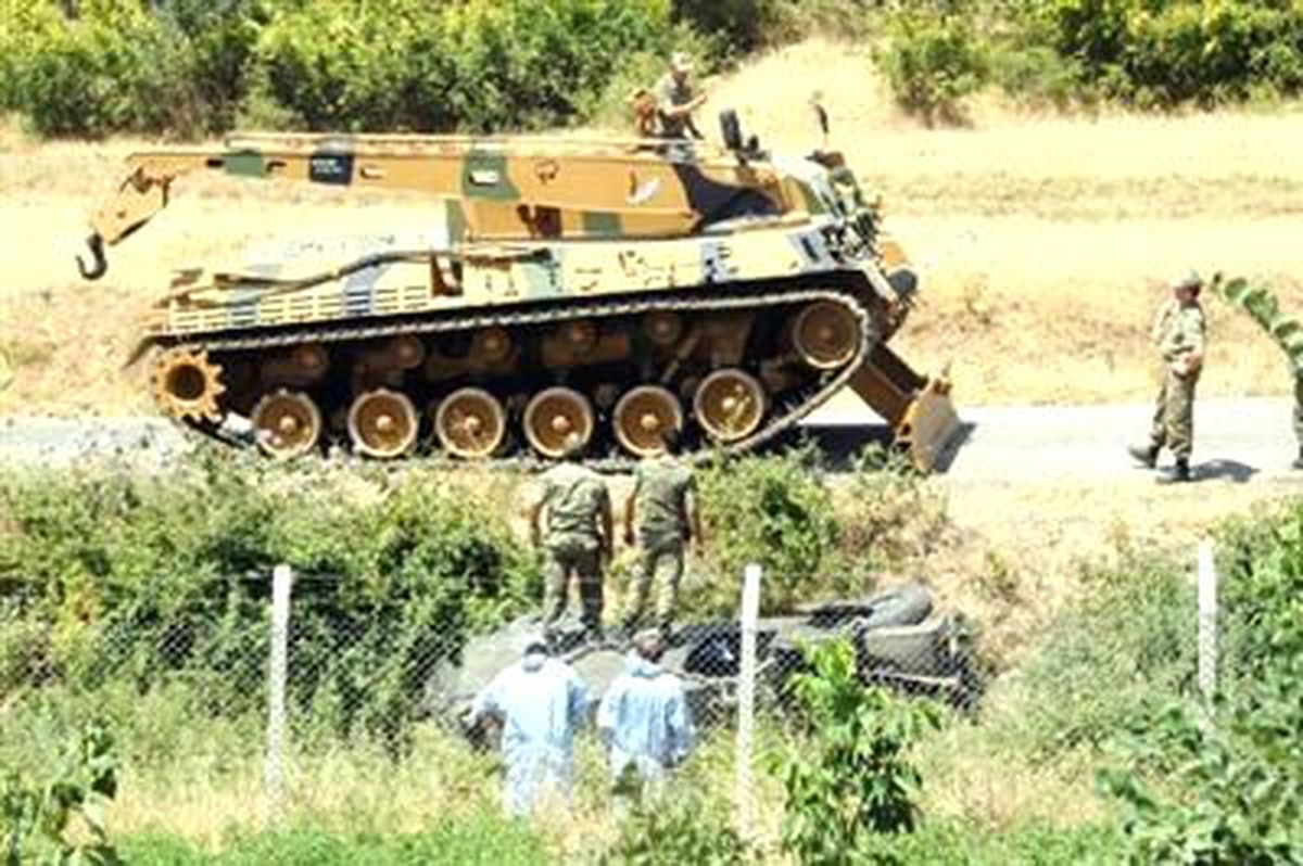 Lice\'de Askeri Araca Düzenlenen Mayınlı Tuzak