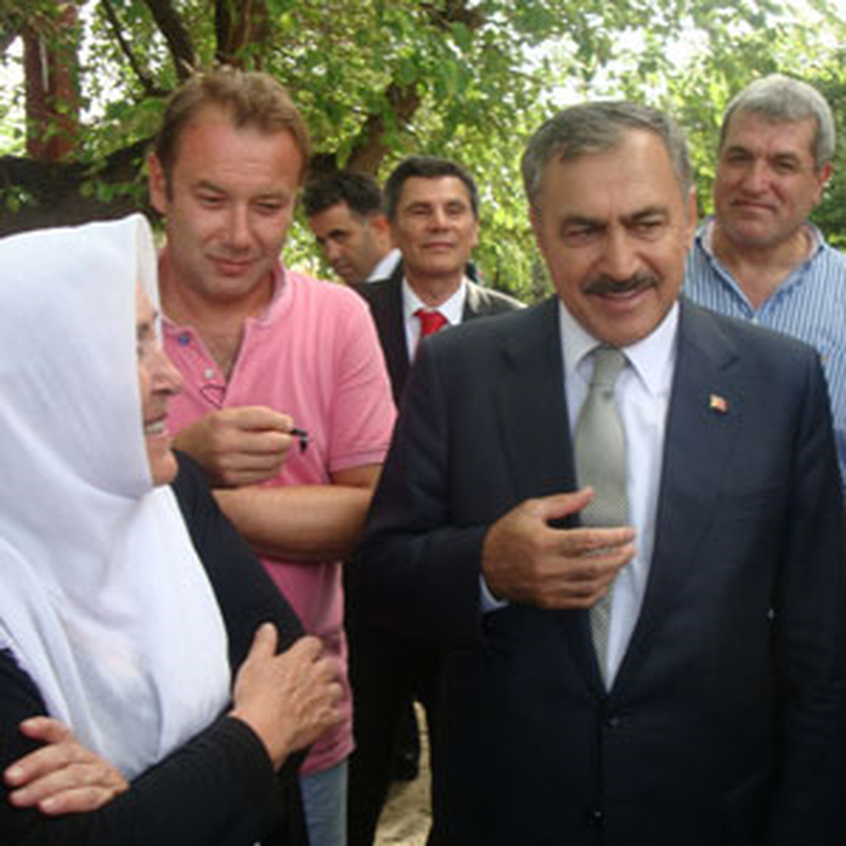 Orman ve Su İşleri Bakanı Veysel Eroğlu Kosova\'da