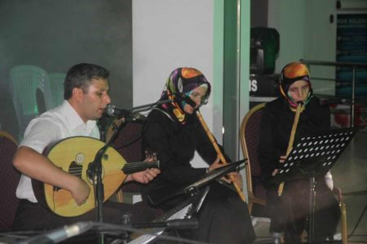 Rize\'de Türk Tasavvuf Musikisi