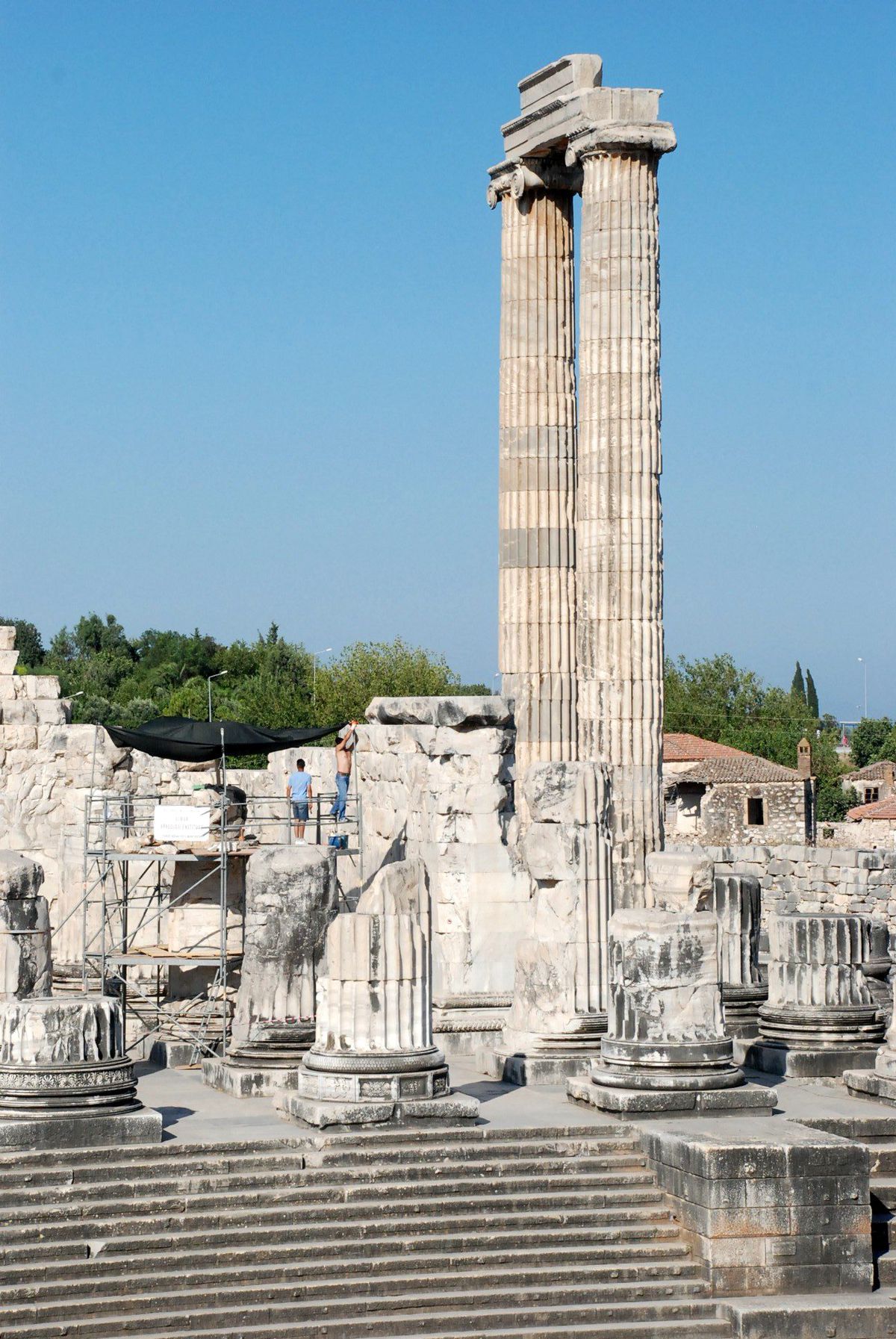 Tapınakta Kazılar Durduruldu; Restorasyona Devam..