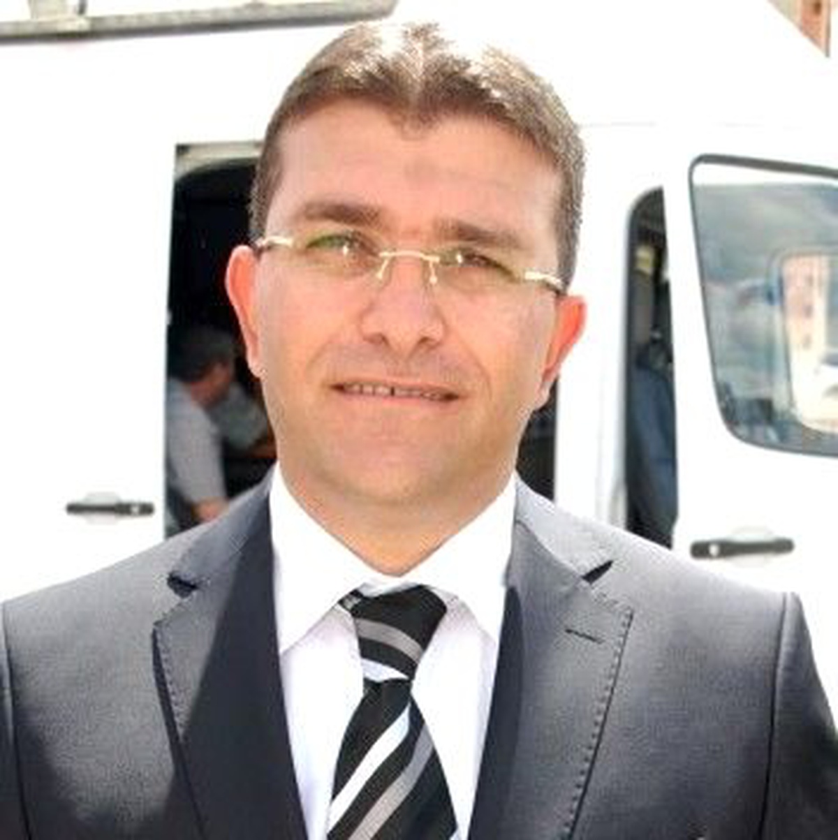 AK Partili Vekil Kaza Geçirdi