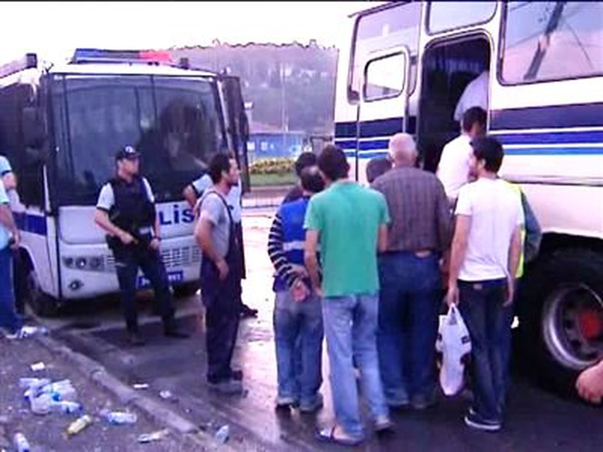 Ayazağa\'daki Kavga Sonrası İşçiler Şantiyeyi Terk Etti