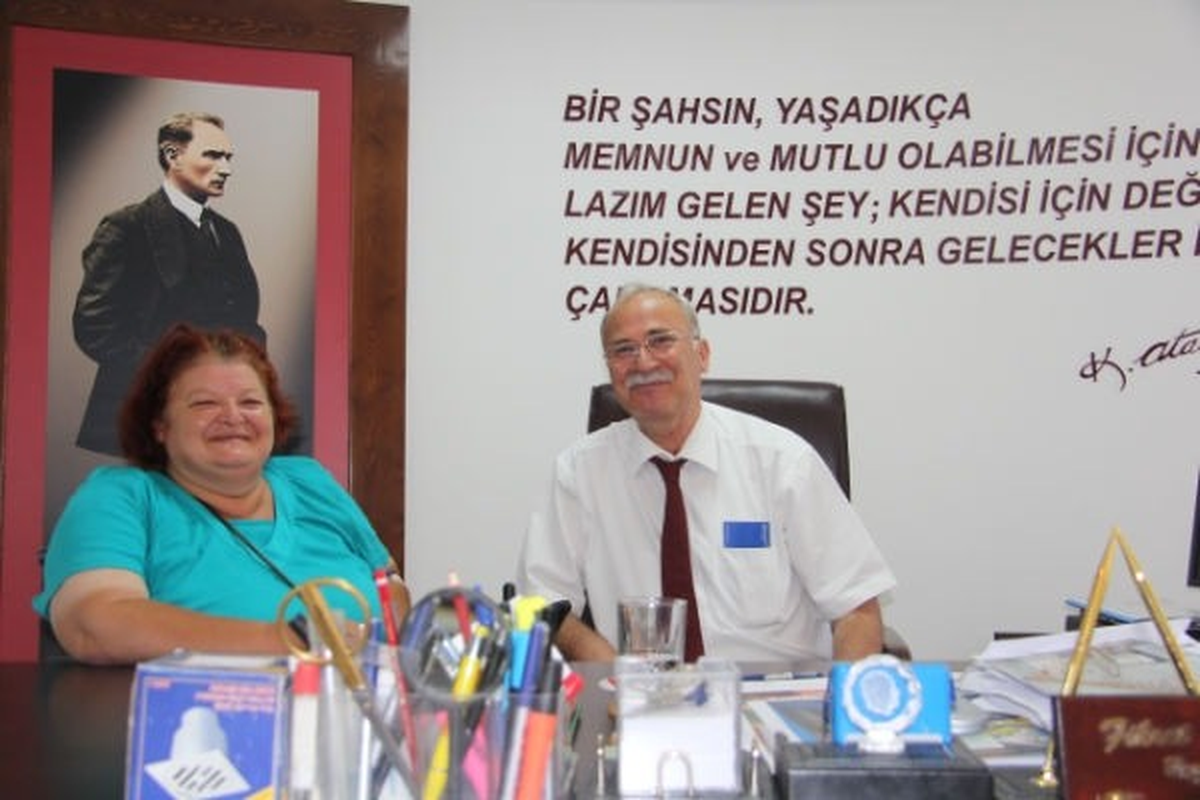Burhaniye\'de Başkan Akova\'ya Engelli Teşekkürü