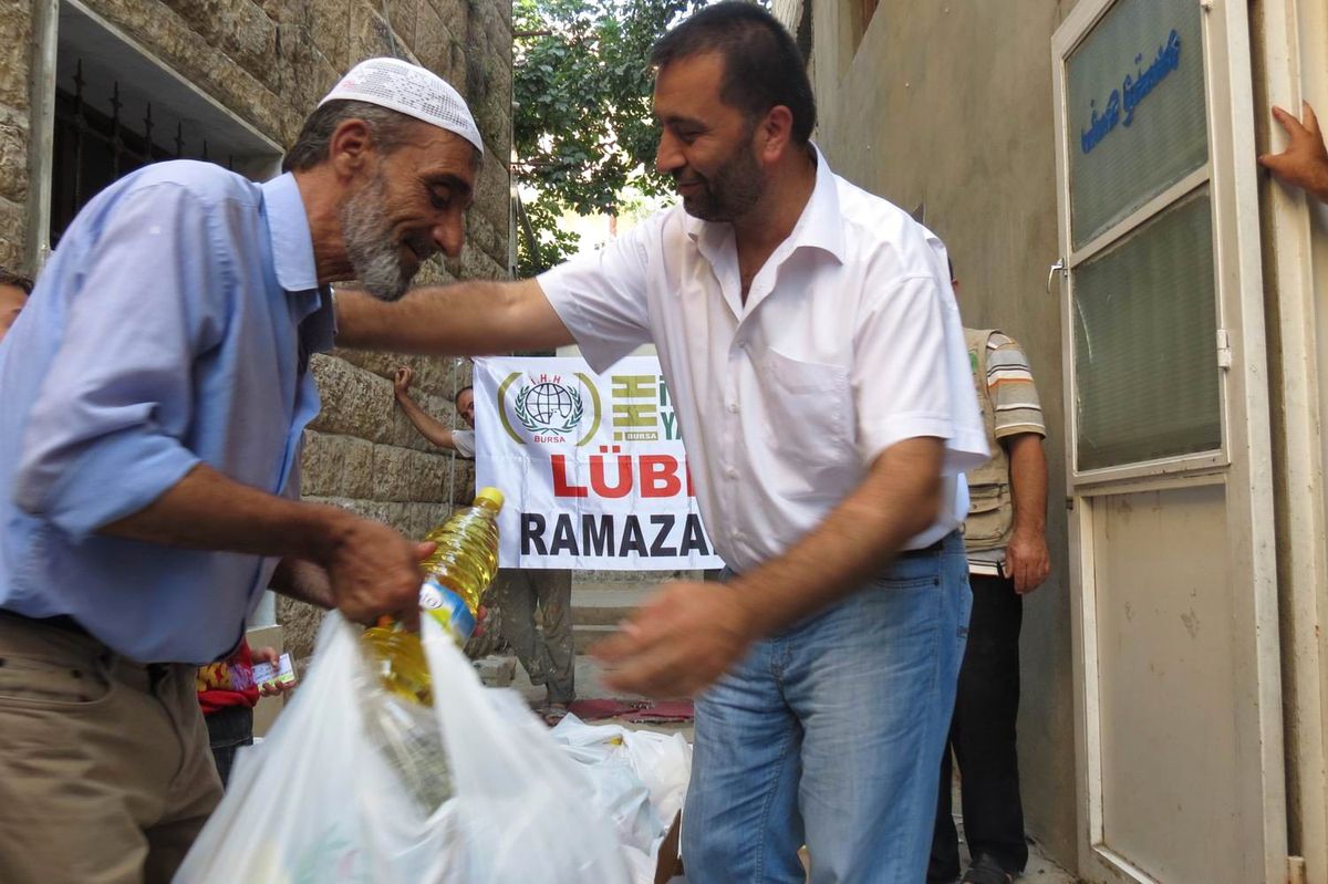 Bursa İhh Ekibi Lübnan\'dan Döndü