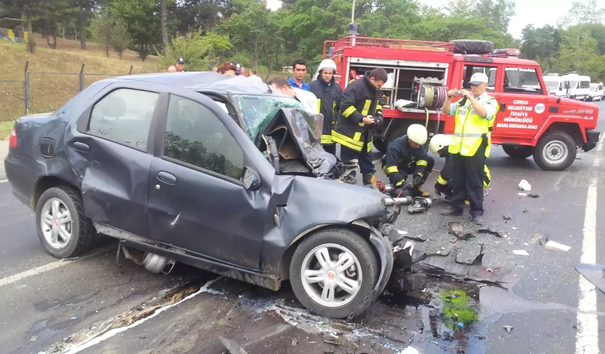 Çorlu\'da Kaza: 1 Ölü, 1 Yaralı