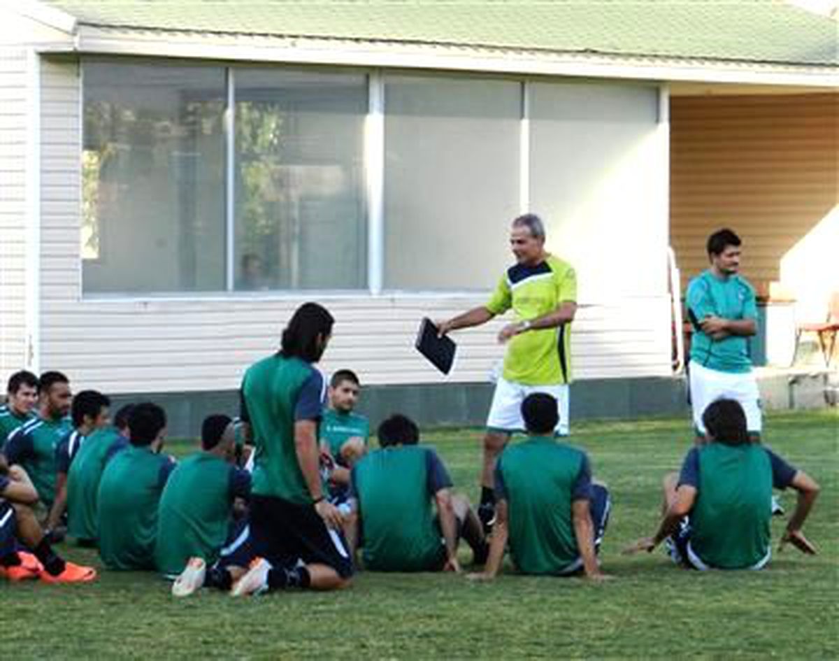 Denizlispor\'da Zorlu Pazarlık
