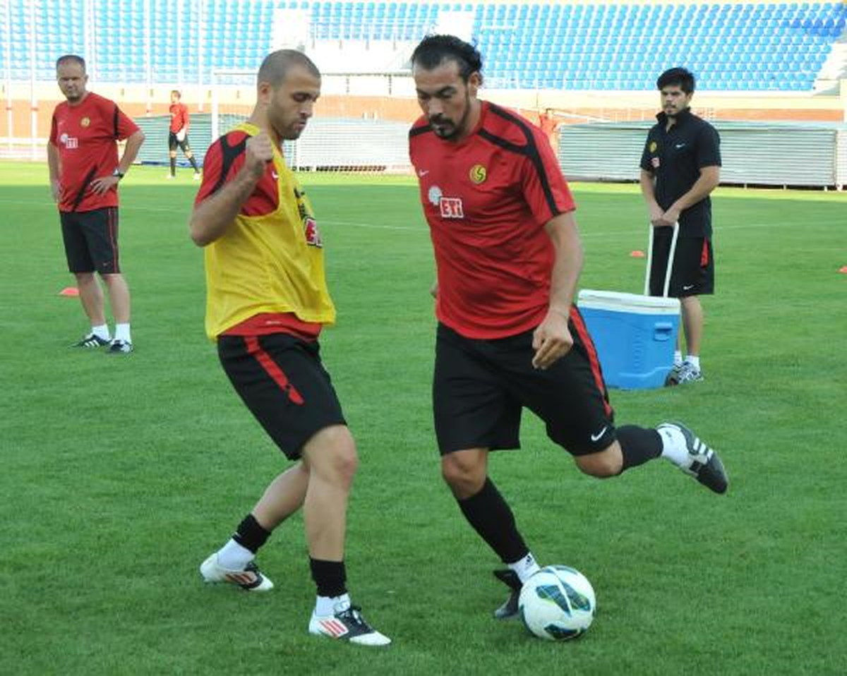 Eskişehirspor Marsilya\'yı Gözüne Kestirdi
