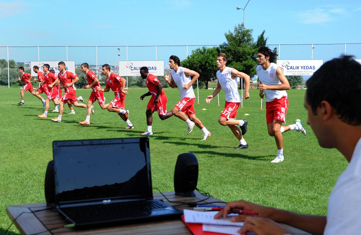 Futbolcular Koşu Testinden Geçti