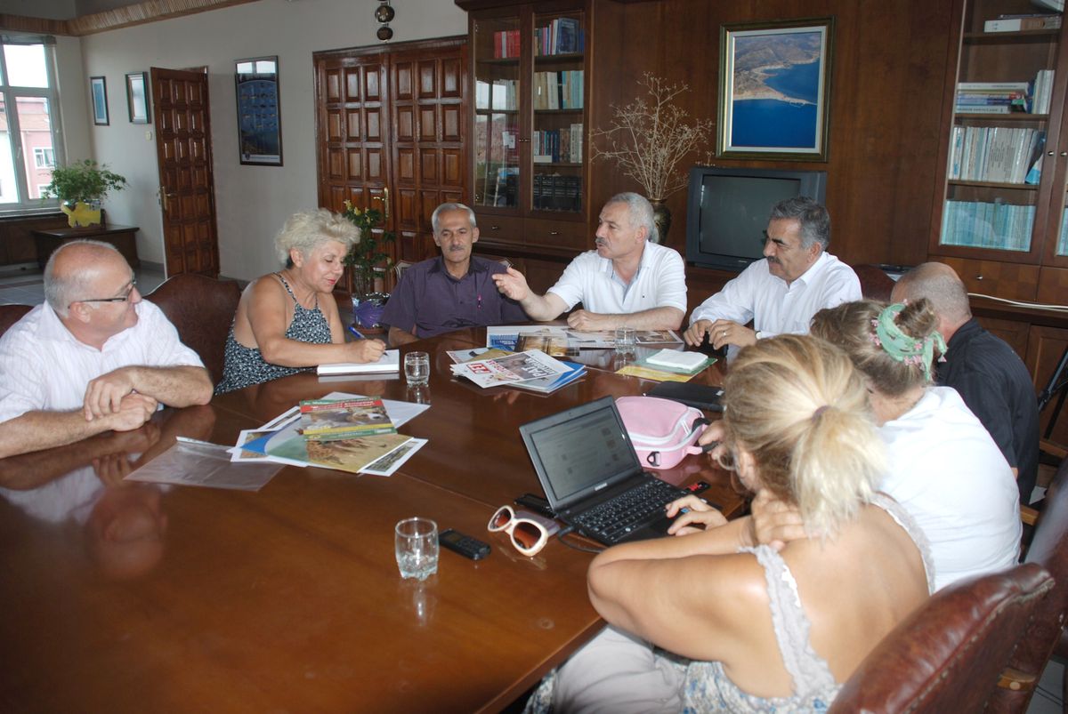 Eğirdir ilçesindeki Hayvan Barınakları Düzenleniyor
