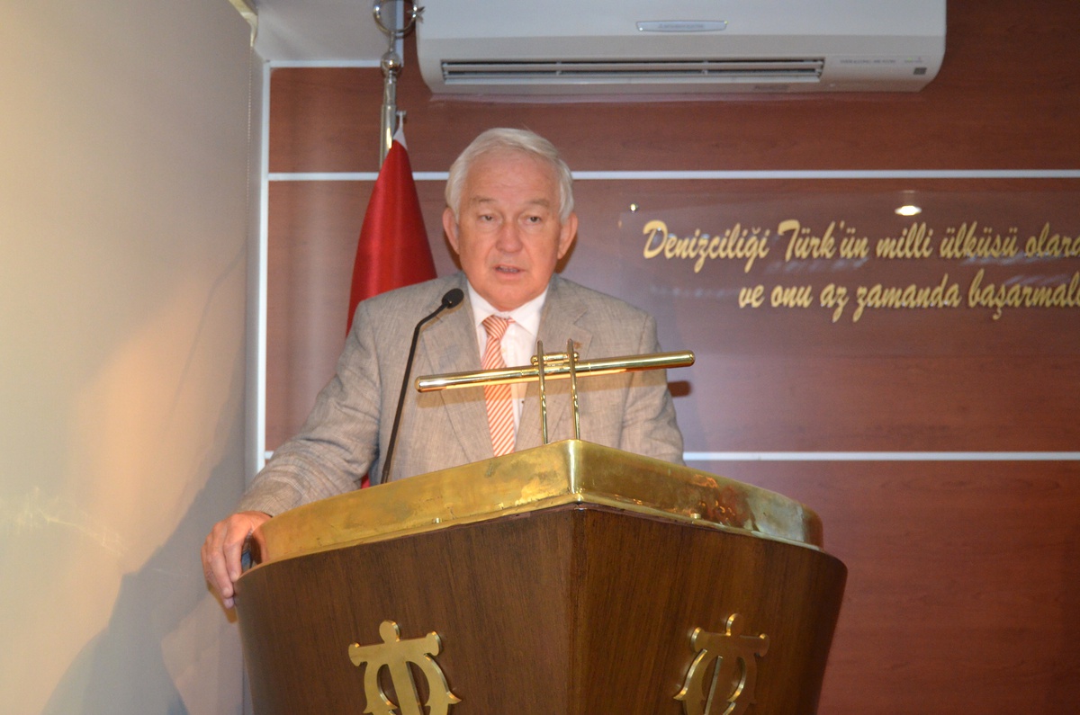 İzmirli Deniz Yolculuğunu Seviyor Ama Kullanamıyor