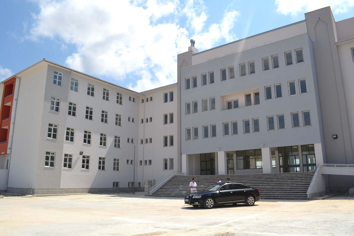 Kızılpınar Endüstri Meslek Lisesi\'nin Yapımı Tamalandı