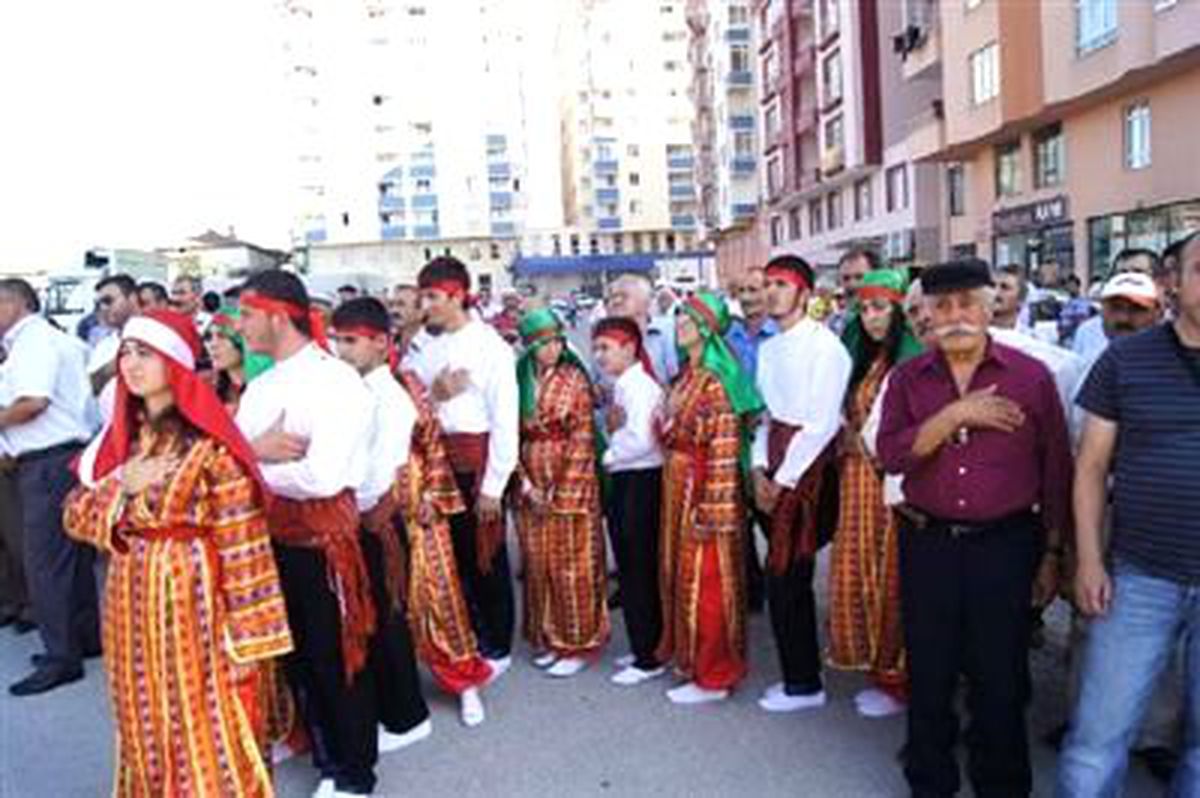 Malatya\'nın Sürgü Beldesinde Alevi Ailenin Saldırıya Uğradığı İddiası