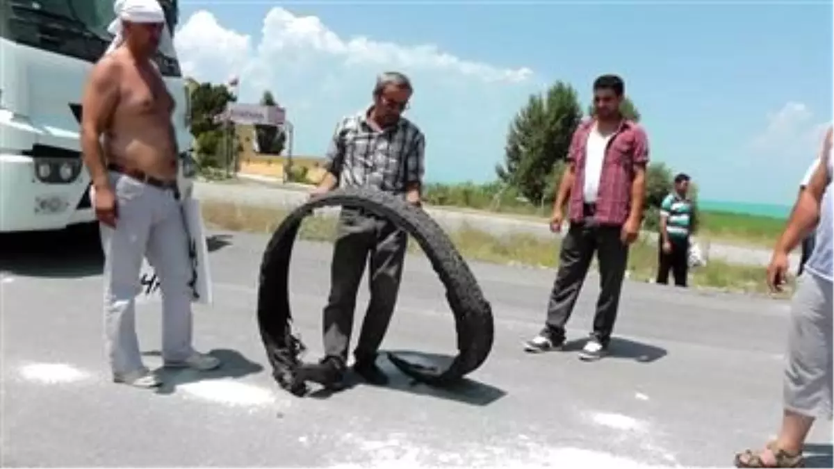 Nakliyecilerden Fazla Tonaj Eylemi