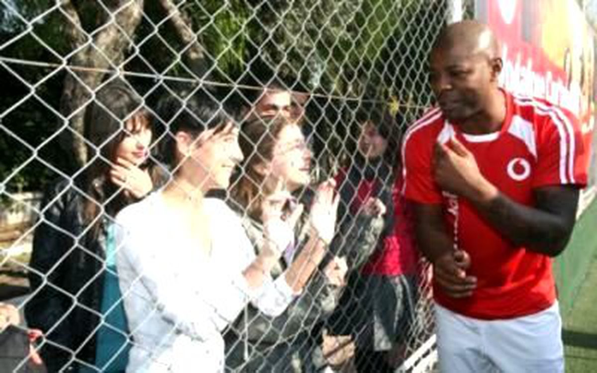Pascal Nouma Kulüp Üye Kartını Aldı