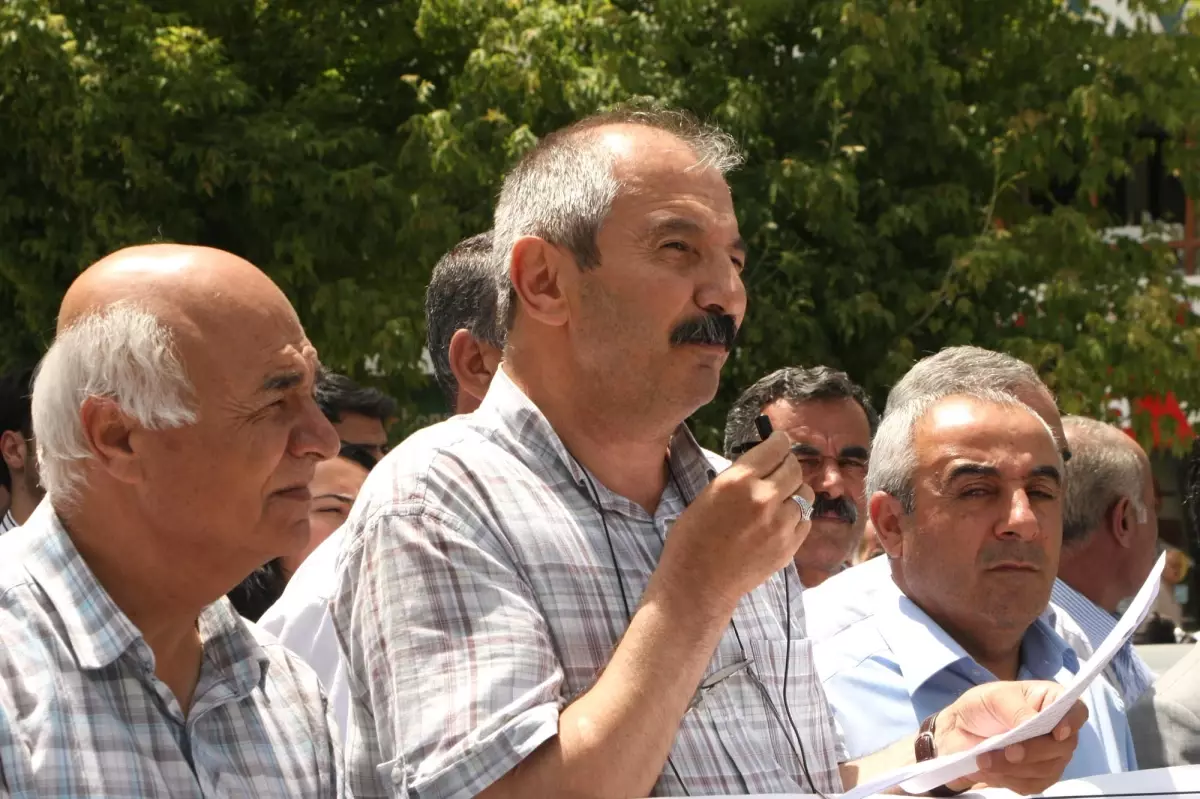 Roboski'ye Adalet Platformu Van İl Koordinasyonu'ndan Basın Açıklaması