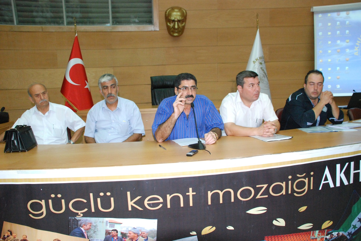 Yeni Hal Yasası Seminerine Akhisarlı Esnafı İlgi Gösterdi