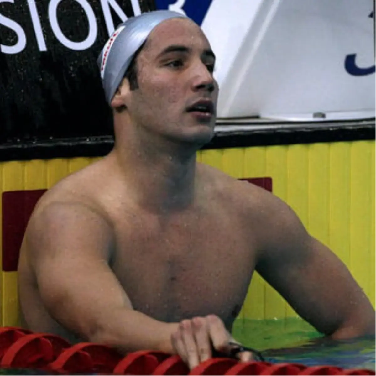 Yüzücü Kemal Arda Gürdal\'a Birincilik Yetmedi