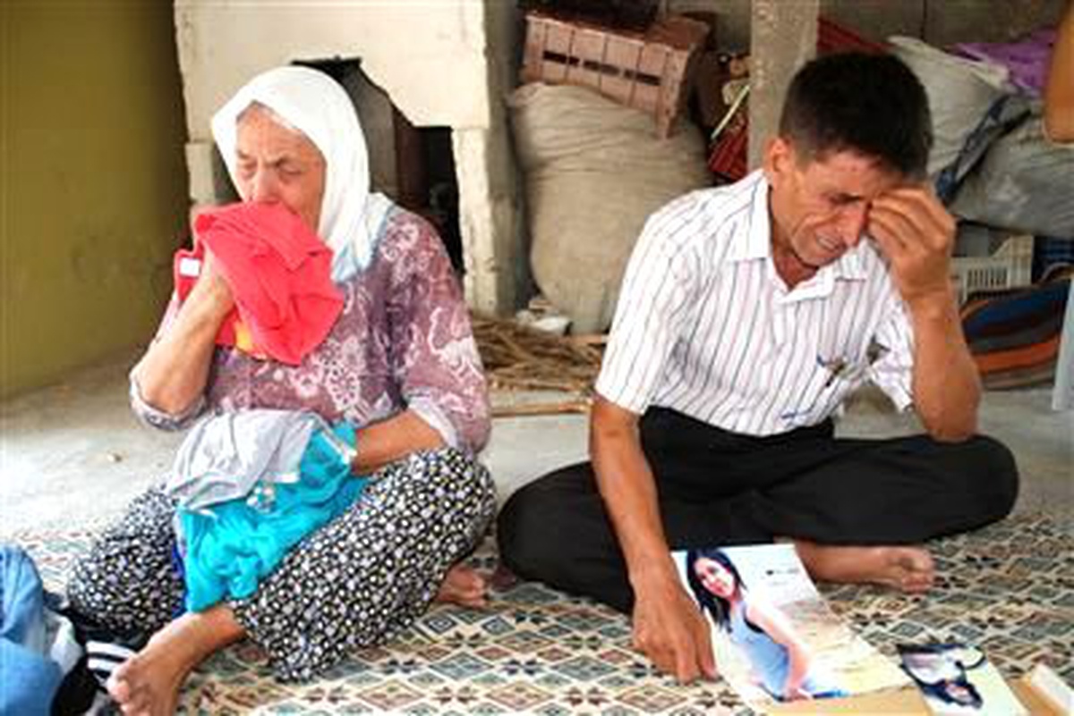 17 Yaşındaki Sebahat\'tan 17 Gündür Haber Alınamıyor
