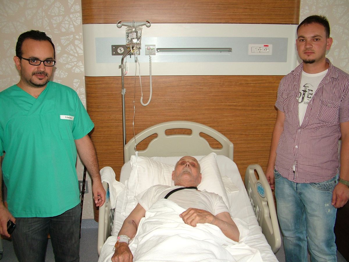 89 Yaşındaki Hastaya Kalp Ameliyatı