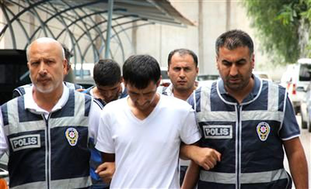 Adana\'da Demir Hırsızlığı
