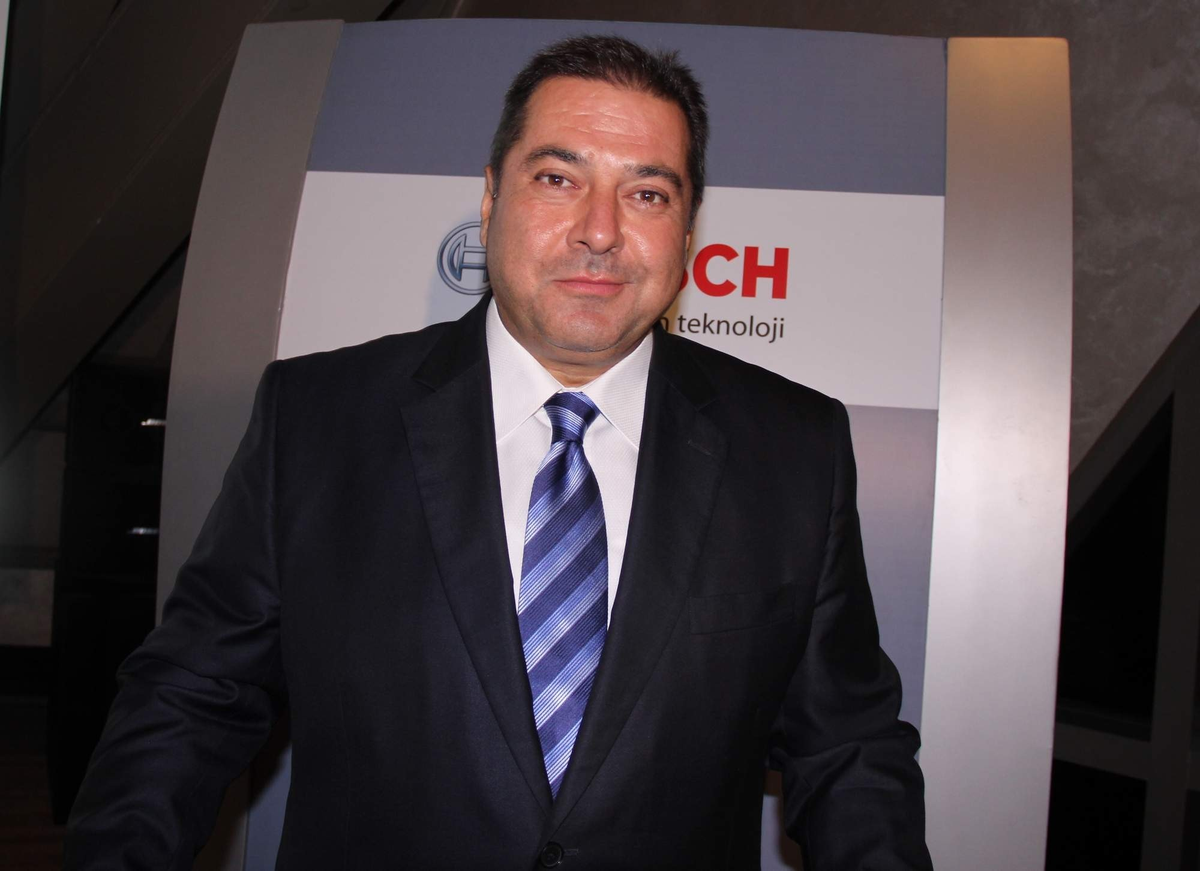 "Benzinli Aracın Yıldızı Parlayacak"