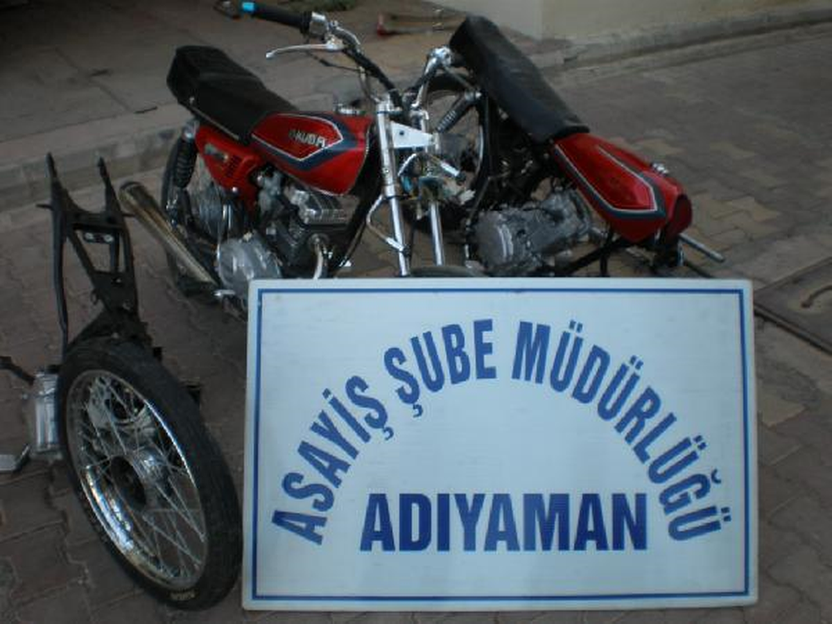 Çaldıkları Motosikletleri Parçalayarak Satan 4 Kişi Yakalandı