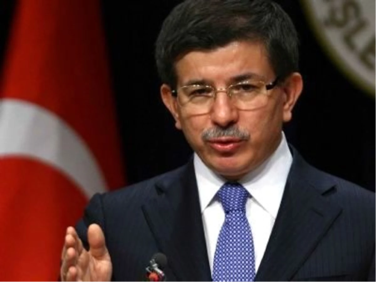 Dışişleri Bakanı Davutoğlu, MİT Müsteşarı Fidan ile Görüştü