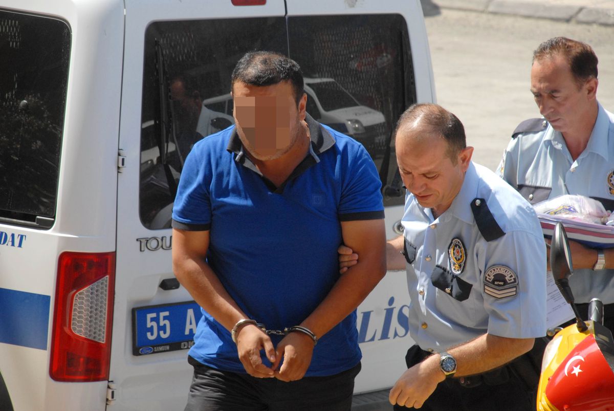 Dolmuş Şoförüne Tabancayla Ateş Açan Şahıs Tutuklandı