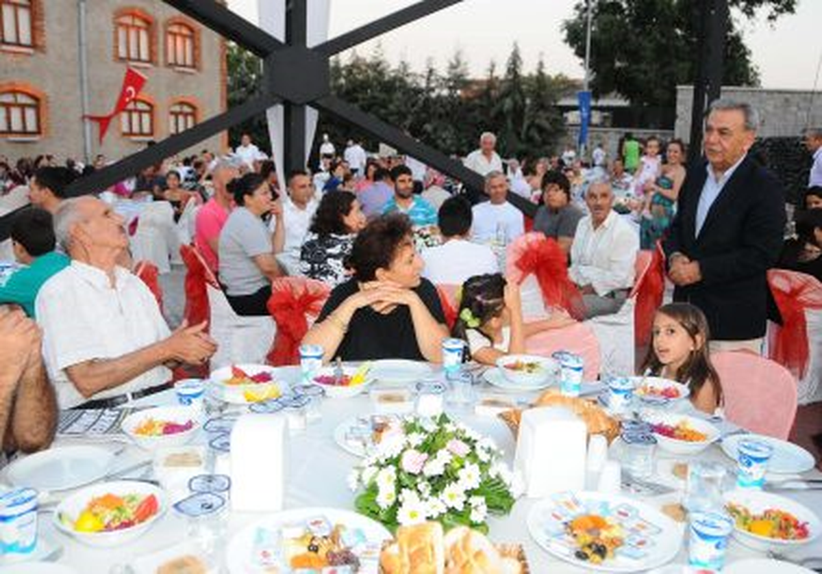 "Durdurun Bu Kanı!"