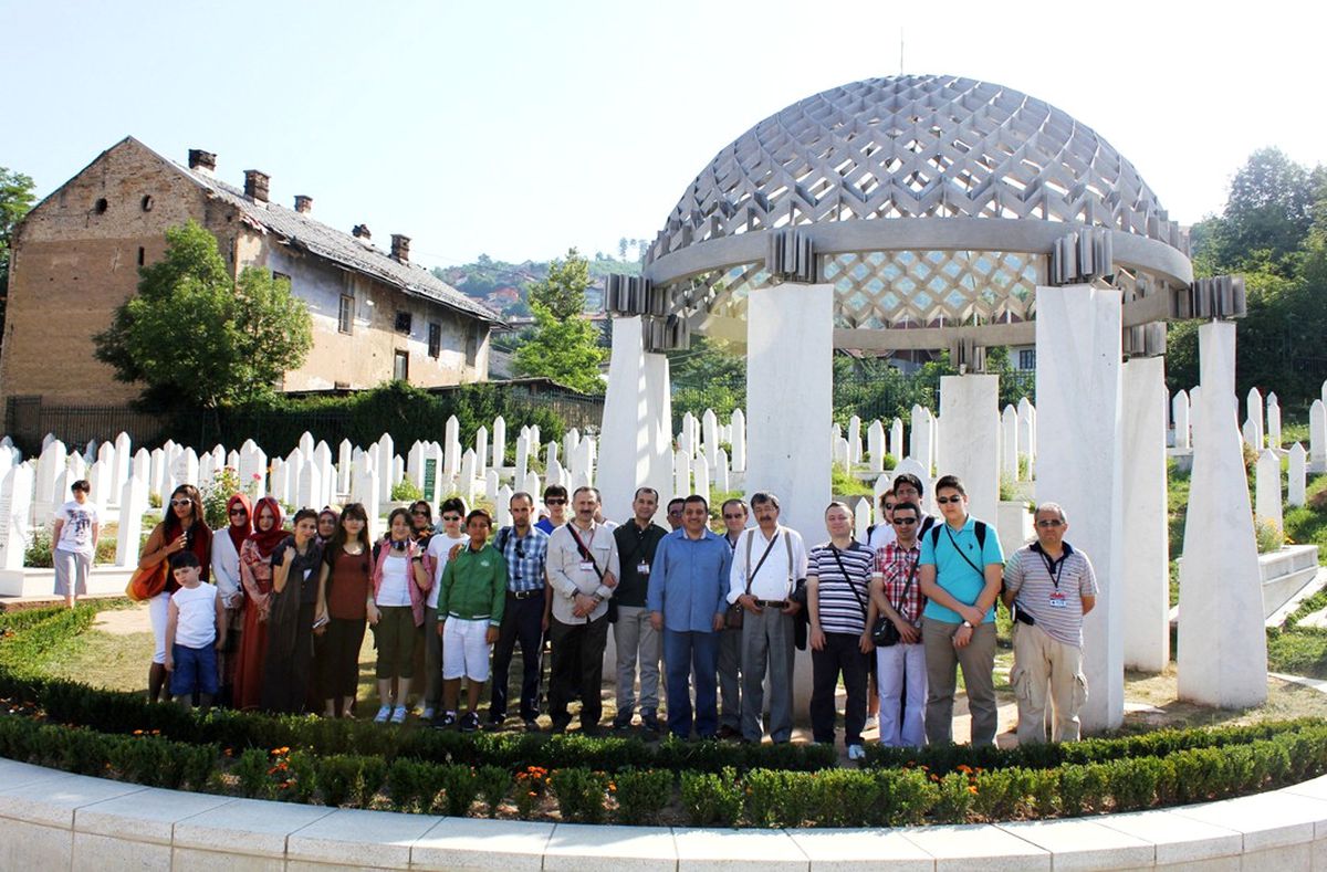 İhlas Koleji Balkanlar\'da