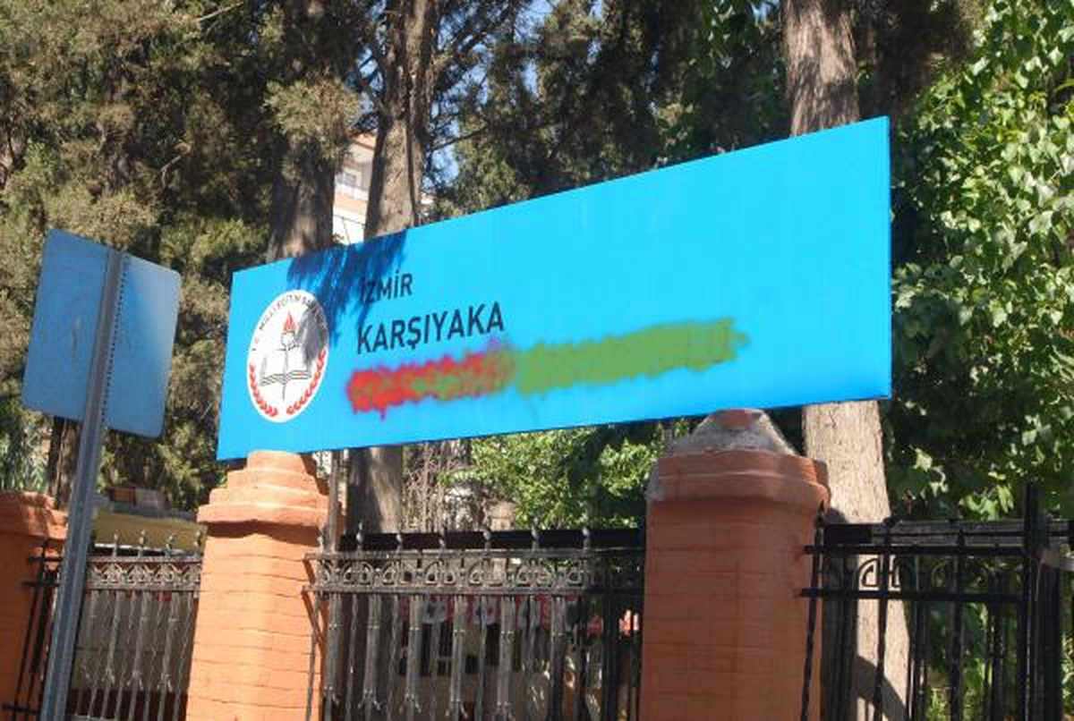 Karşıyaka\'da İmam Hatip Tartışması