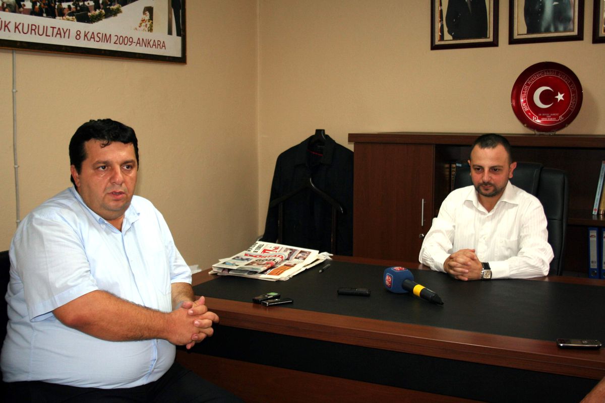 Kent Konseyi Heyetinden MHP\'ye Ziyaret