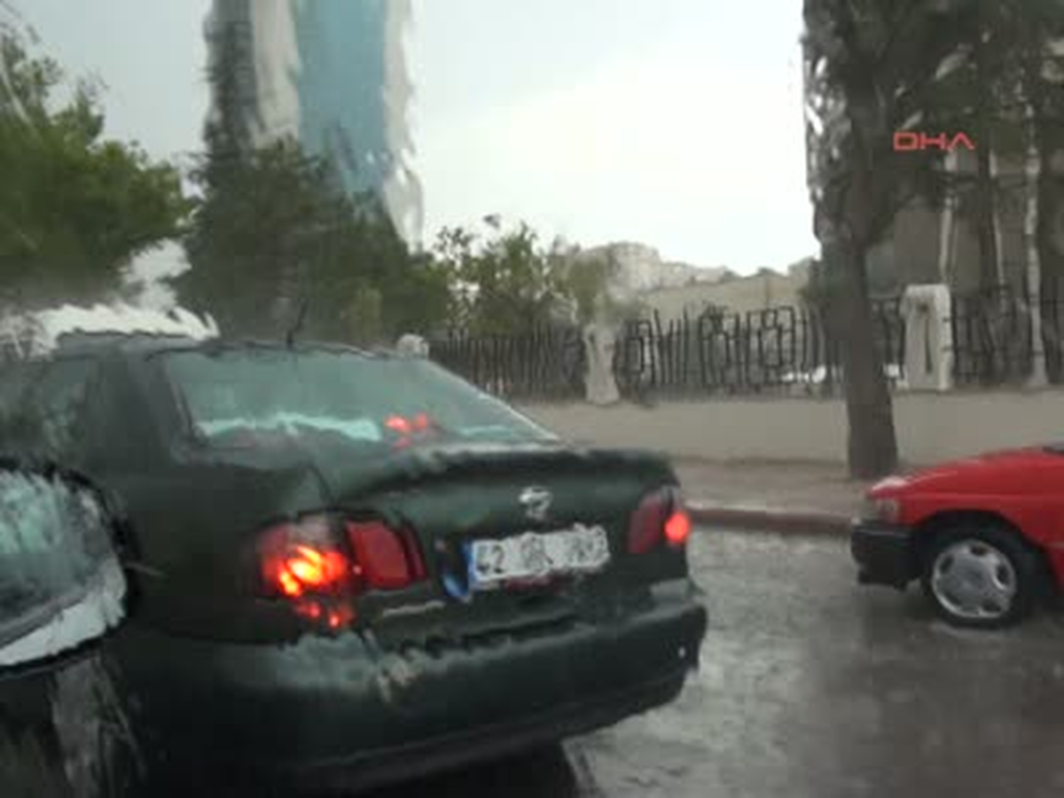 Konya Yağmura Teslim Oldu