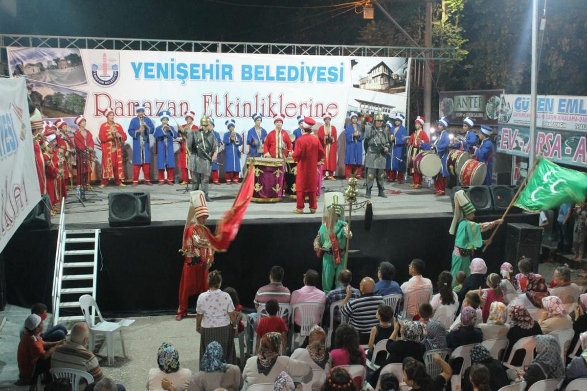 Osmanlı Çocuk Mehterinden Ramazan Konseri