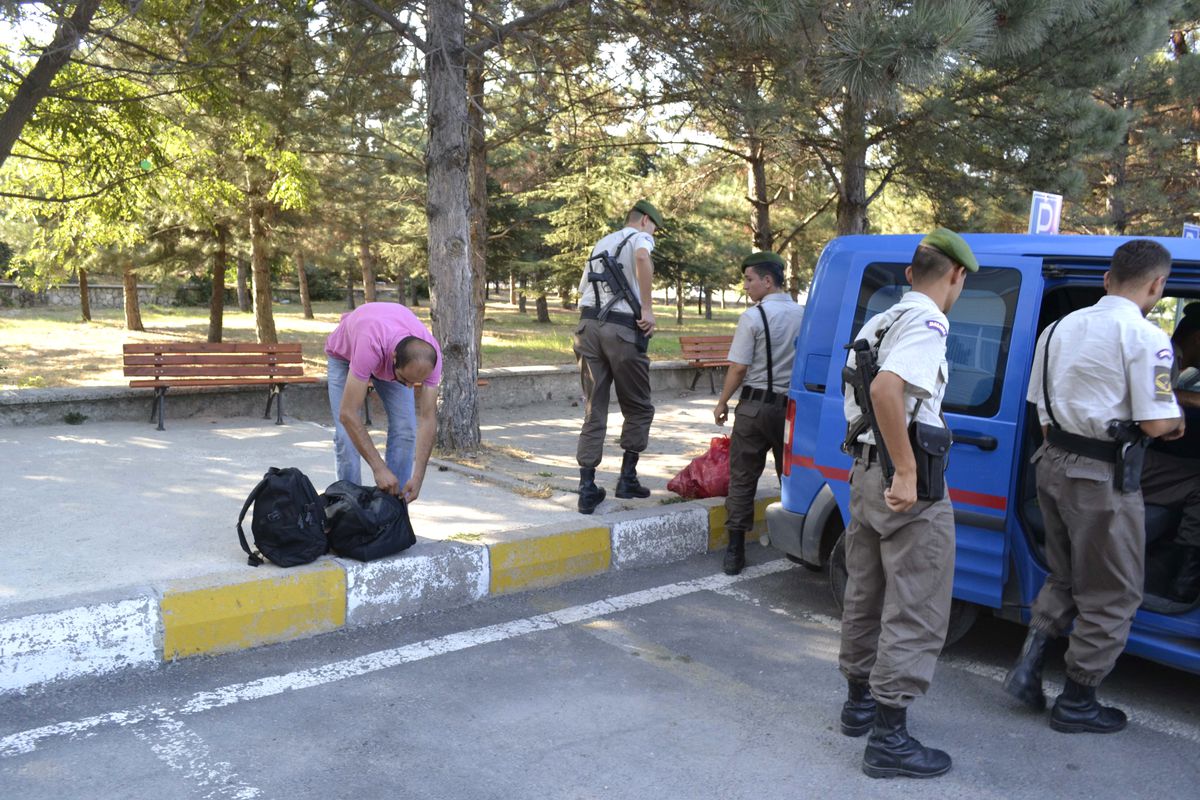 Sevdiği Kızı Rehin Alan Şahıs, Serbest Bırakıldı