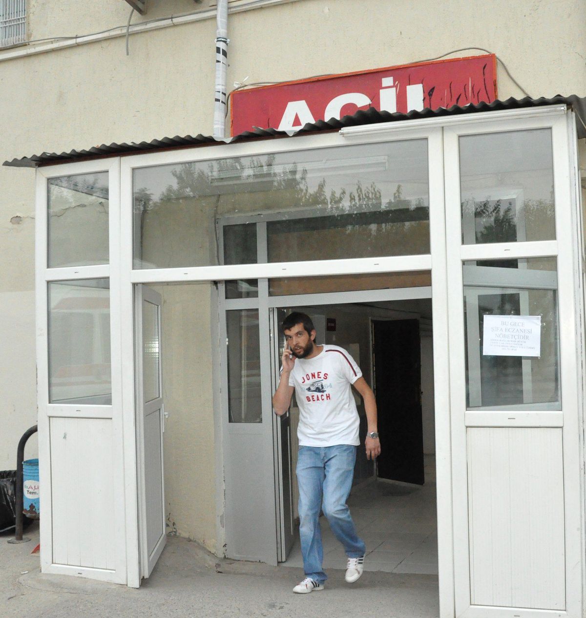 Silvan\'da Trafik Kazası: 4 Polis Yaralandı