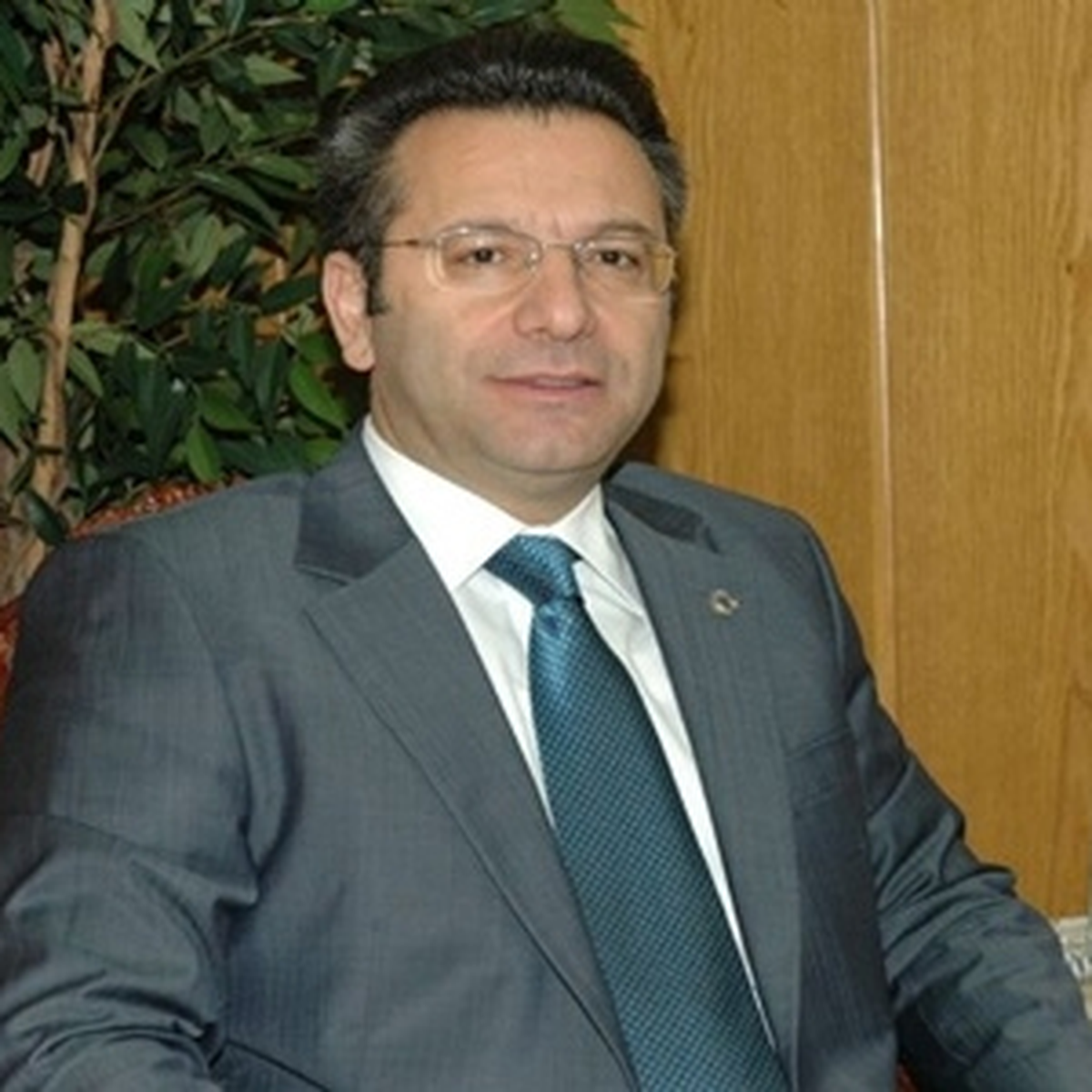 Ticaret Ataşesi Bekos, Samsun Valisi Aksoy\'u Ziyaret Etti
