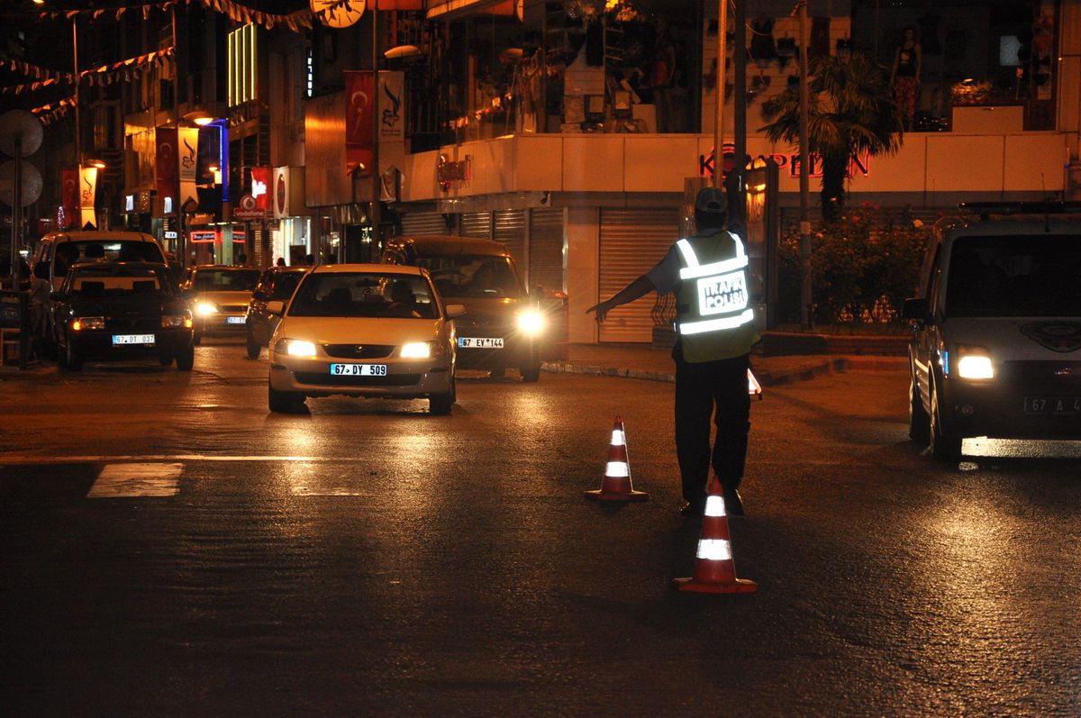 Trafik Ekiplerinden Alkol Uygulaması