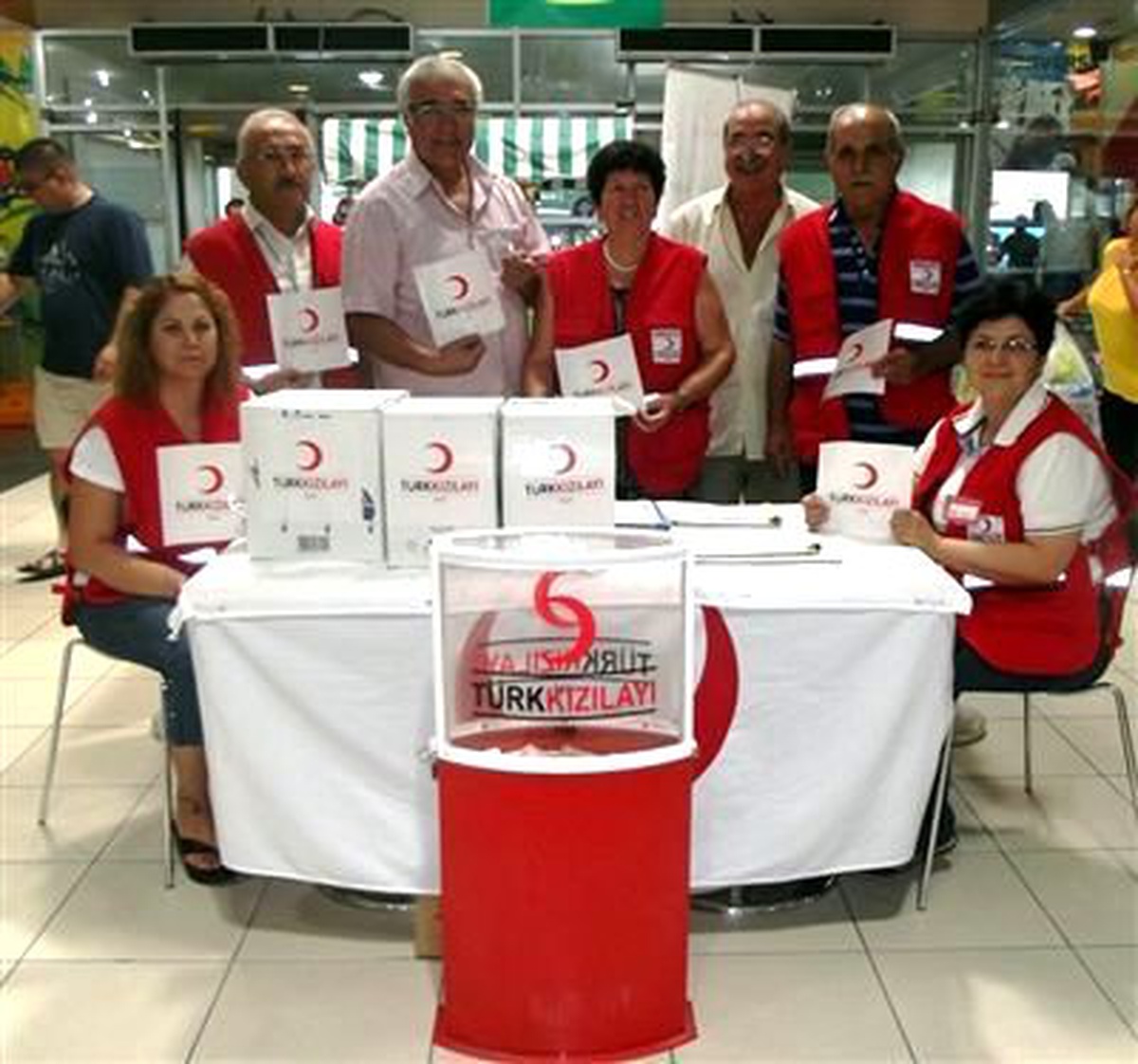 Türk Kızılayı Yardım Elini Burmalı Müslümanlara Uzatıyor