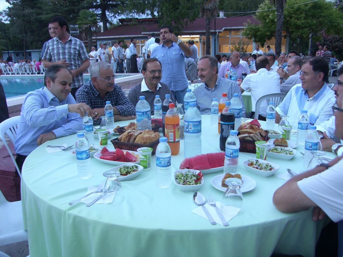 AK Parti Teşkilatı İftarda Buluştu