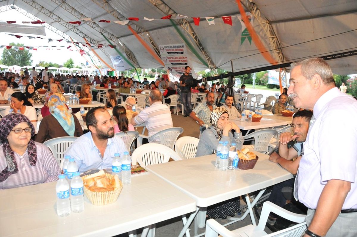 Başkan Demirtaş\'ın İftar Maratonu