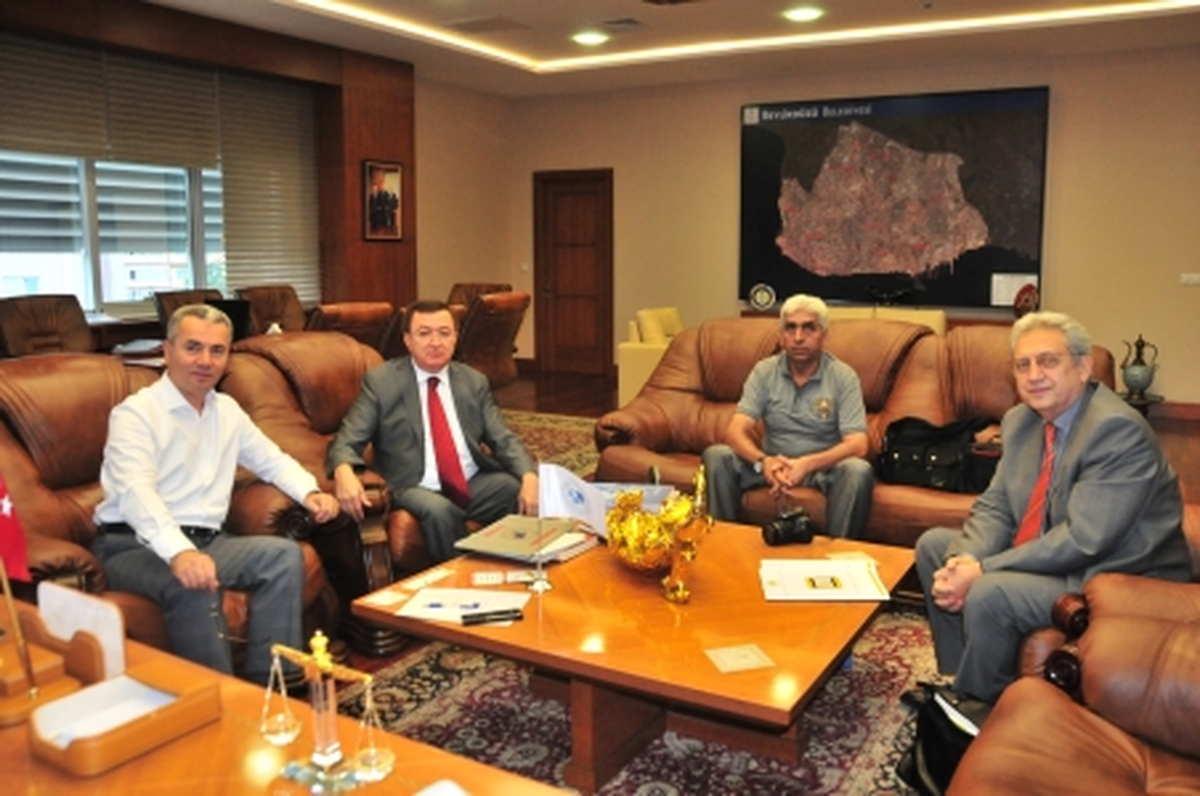 Başkan Uzun\'a Anlamlı Ziyaret
