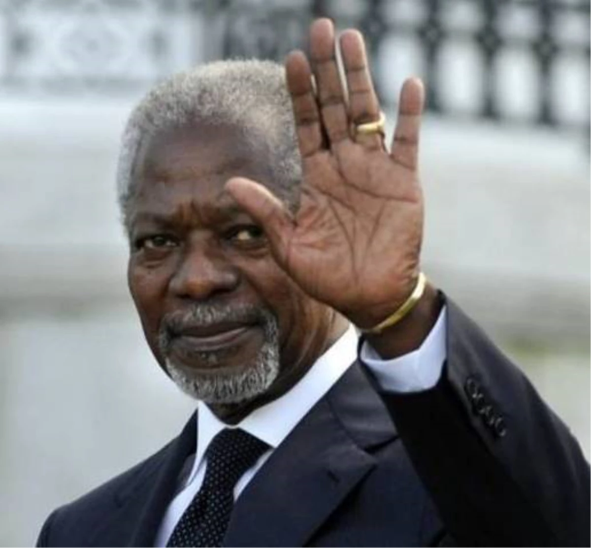 BM Suriye Özel Temsilcisi Annan, Görevini Bıraktı