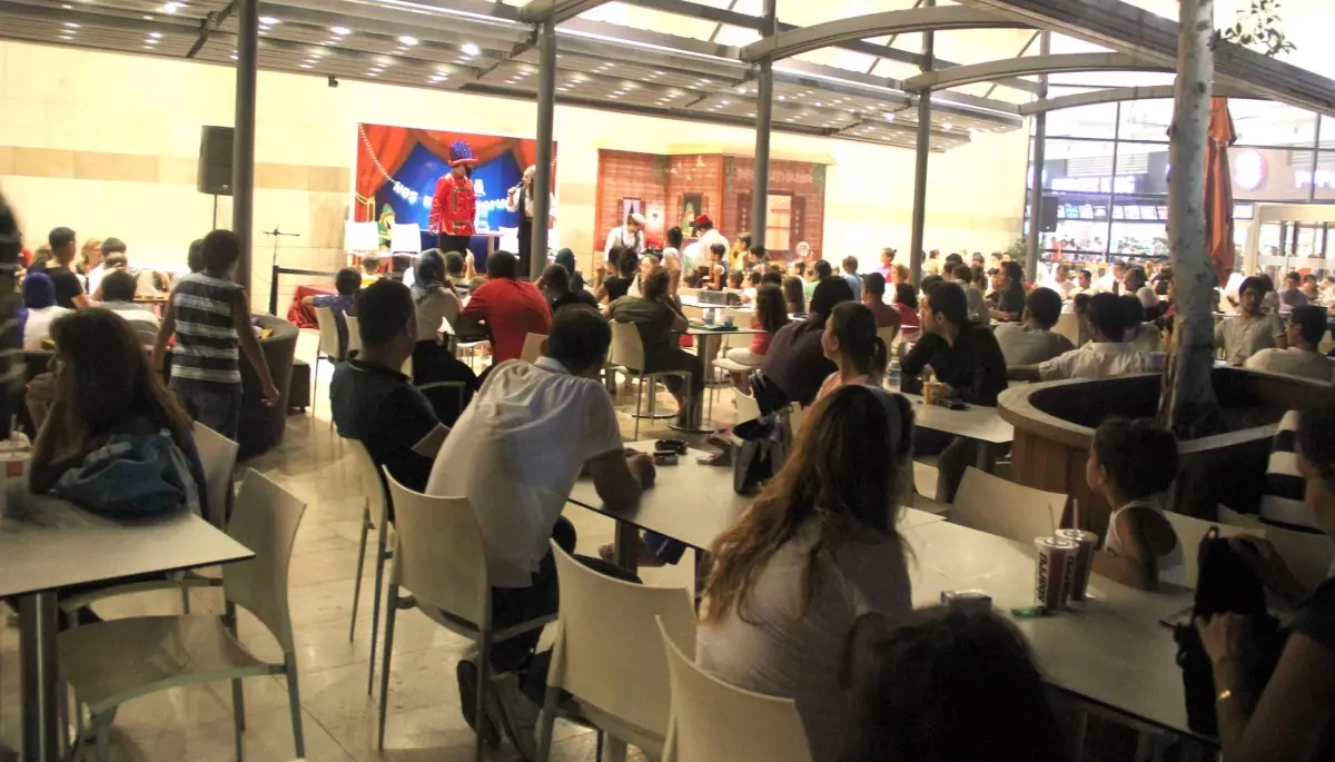 Hacivat ve Karagöz Optimum\'da