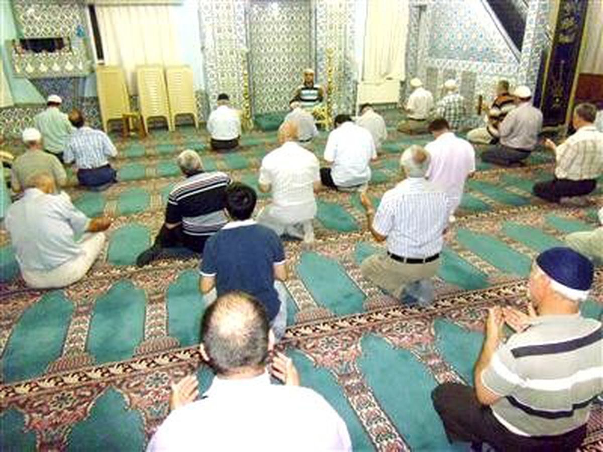 Hayrabolu\'da Şehitler İçin Mevlit